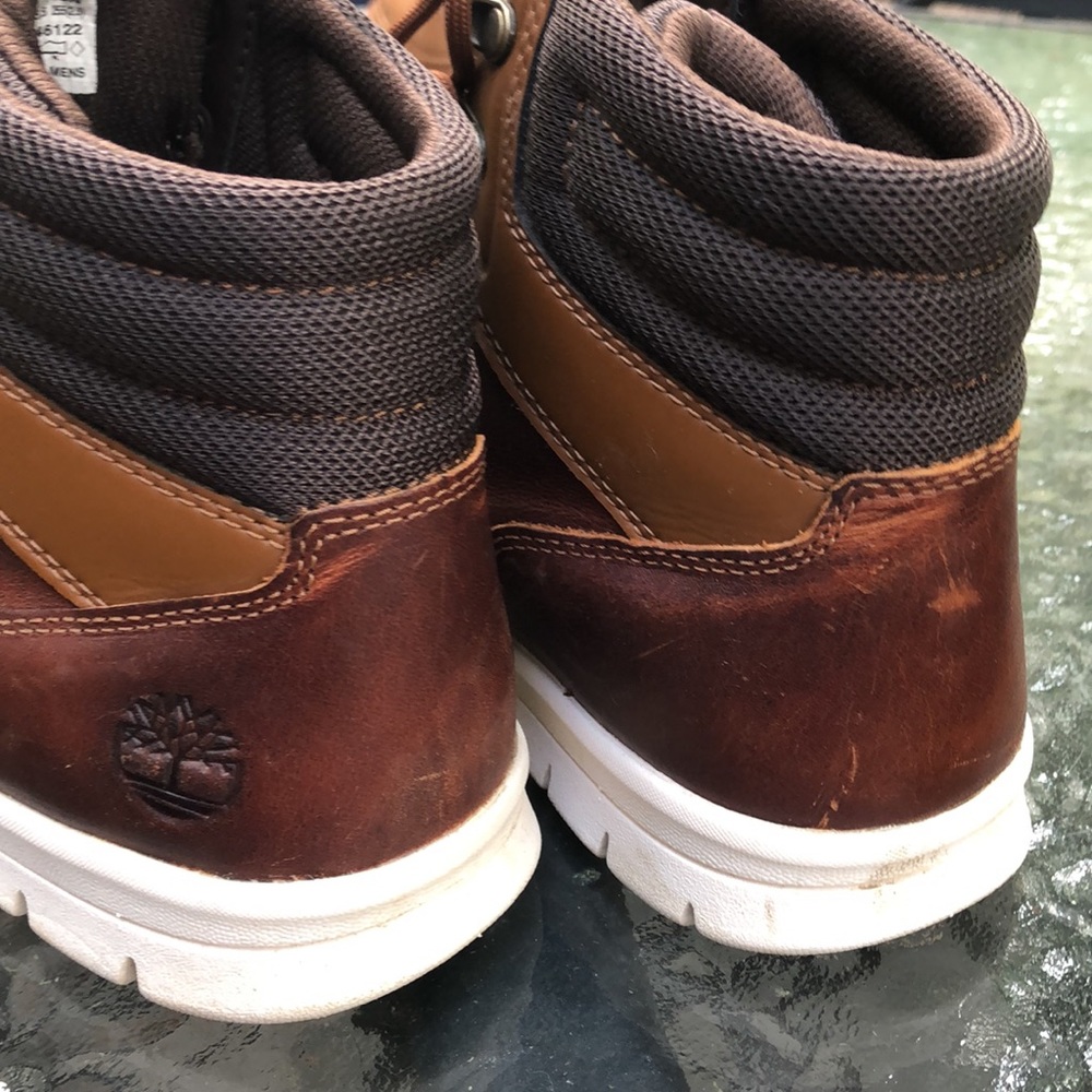 Timberland Boots - Picture 4 of 5